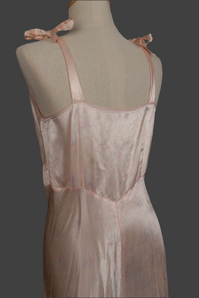 1940’s Floral Rayon Gown
