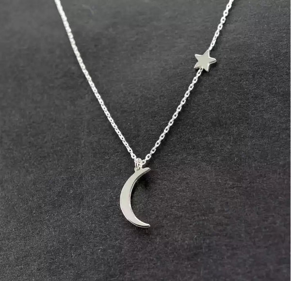 Lunar Necklace (Silver)