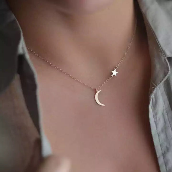 Lunar Necklace (gold)
